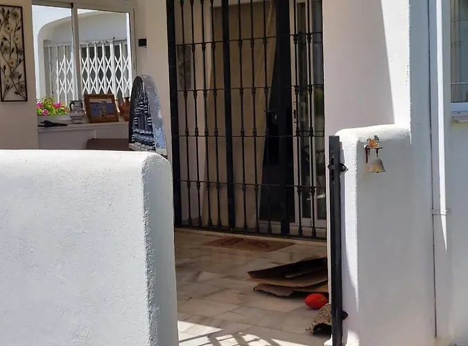 公寓 Elviria Del Sol 马尔韦利亚