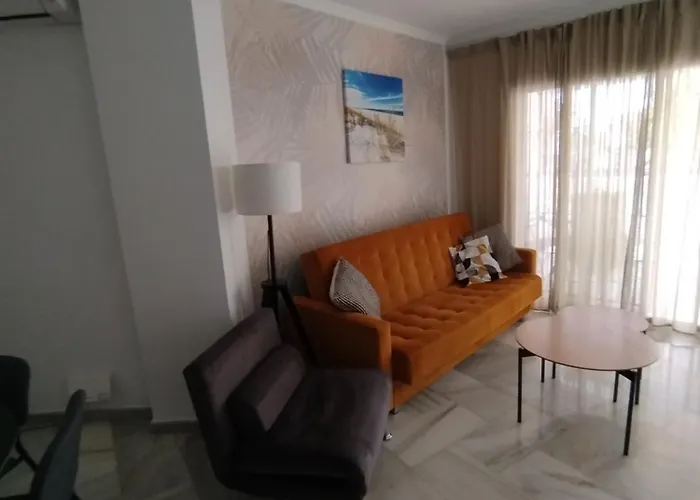 Elviria Del Sol アパート